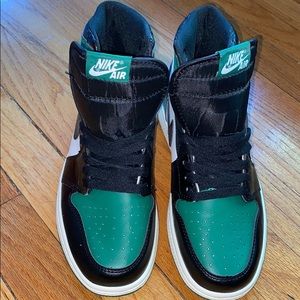 Jordan 1 Retro High Pine Green